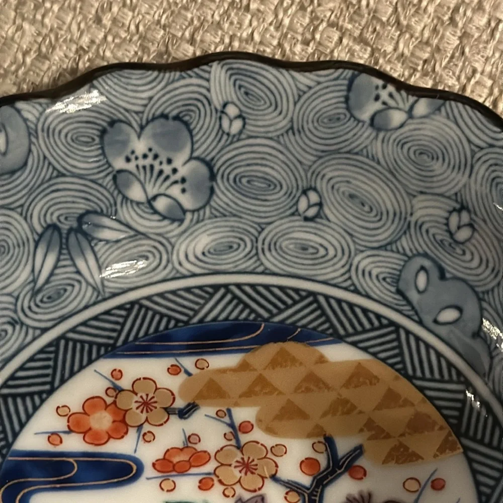 VINTAGE Beautifully Detailed Signed Botanical Porcelain Footed Bowl - Japan